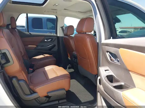 1GNEVKKW1JJ146141 2018 CHEVROLET TRAVERSE - Image 8