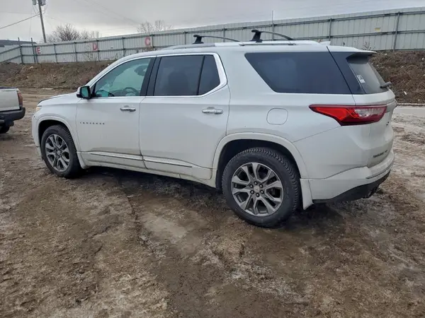 1GNEVKKW1KJ109110 2019 CHEVROLET TRAVERSE - Image 2