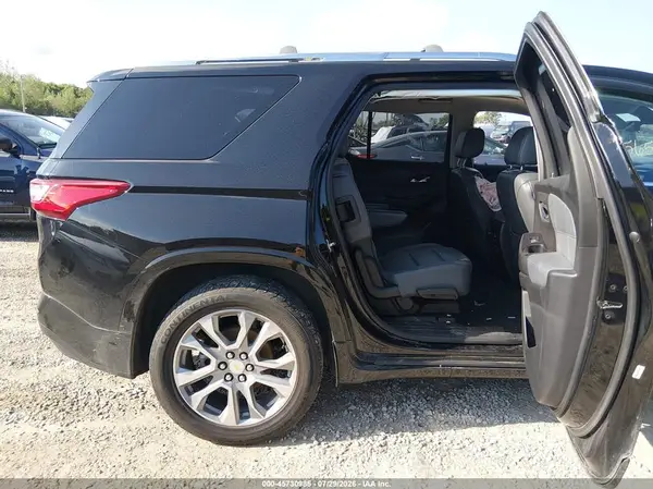 1GNEVKKW1KJ158971 2019 CHEVROLET TRAVERSE - Image 8