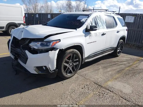 1GNEVKKW1KJ191579 2019 CHEVROLET TRAVERSE - Image 2