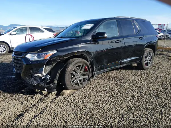 1GNEVKKW1KJ282674 2019 CHEVROLET TRAVERSE - Image 2