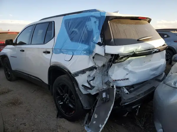 1GNEVKKW1MJ117873 2021 CHEVROLET TRAVERSE - Image 2