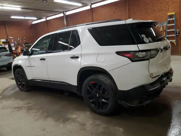 1GNEVKKW1MJ157547 2021 CHEVROLET TRAVERSE - Image 2
