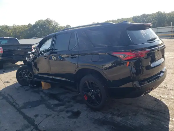 1GNEVKKW1PJ162946 2023 CHEVROLET TRAVERSE - Image 2