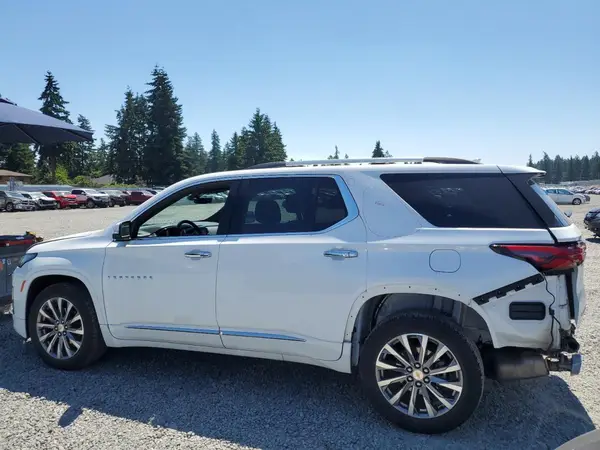 1GNEVKKW1PJ192352 2023 CHEVROLET TRAVERSE - Image 2