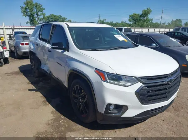 1GNEVKKW2KJ104949 2019 CHEVROLET TRAVERSE - Image 1