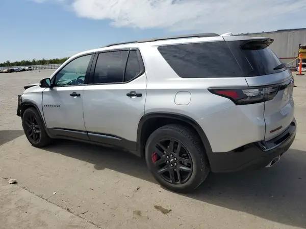 1GNEVKKW2LJ158561 2020 CHEVROLET TRAVERSE - Image 2