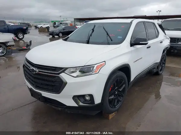 1GNEVKKW2LJ259101 2020 CHEVROLET TRAVERSE - Image 2