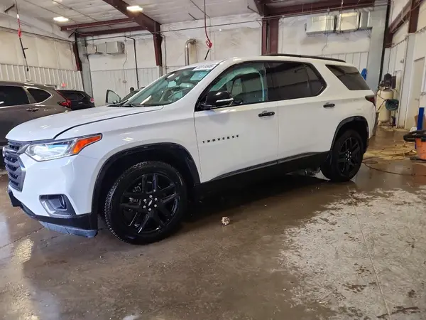 1GNEVKKW2LJ300519 2020 CHEVROLET TRAVERSE - Image 1