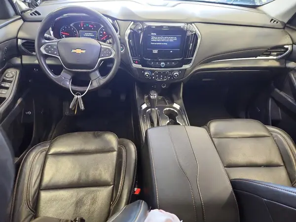 1GNEVKKW2LJ300519 2020 CHEVROLET TRAVERSE - Image 8