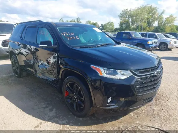 1GNEVKKW2MJ205489 2021 CHEVROLET TRAVERSE - Image 1