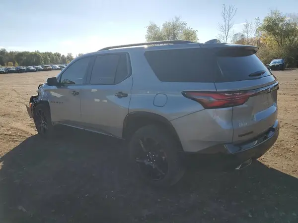 1GNEVKKW2PJ223205 2023 CHEVROLET TRAVERSE - Image 2