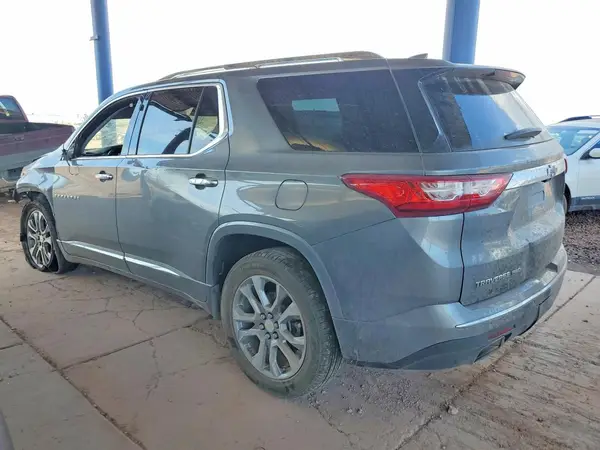1GNEVKKW3KJ132212 2019 CHEVROLET TRAVERSE - Image 2