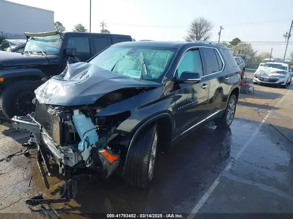 1GNEVKKW3KJ200976 2019 CHEVROLET TRAVERSE - Image 2