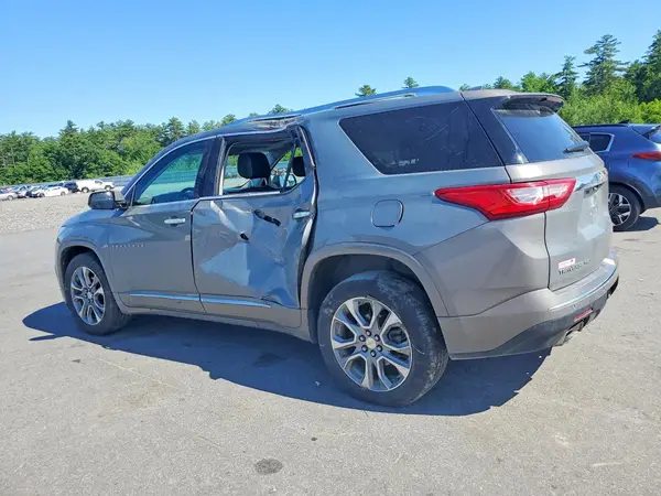 1GNEVKKW3KJ224369 2019 CHEVROLET TRAVERSE - Image 2