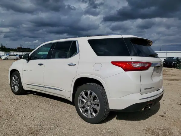 1GNEVKKW3LJ302828 2020 CHEVROLET TRAVERSE - Image 2