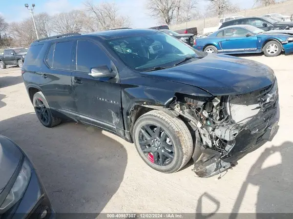 1GNEVKKW3MJ235469 2021 CHEVROLET TRAVERSE - Image 1