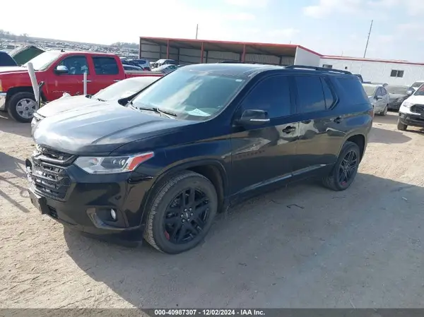1GNEVKKW3MJ235469 2021 CHEVROLET TRAVERSE - Image 2