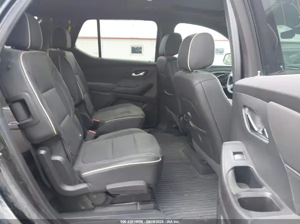 1GNEVKKW3PJ121072 2023 CHEVROLET TRAVERSE - Image 8