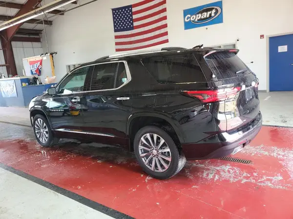 1GNEVKKW3PJ128278 2023 CHEVROLET TRAVERSE - Image 2