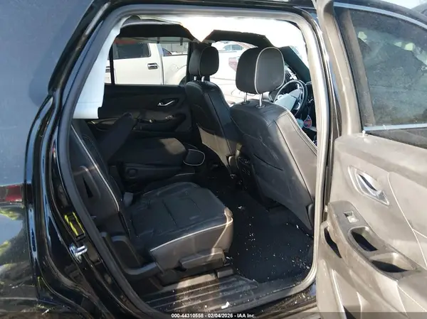 1GNEVKKW3PJ170126 2023 CHEVROLET TRAVERSE - Image 8