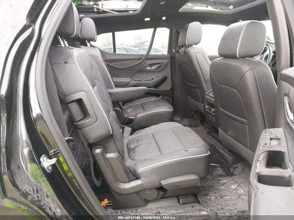 1GNEVKKW3PJ342770 2023 CHEVROLET TRAVERSE - Image 8