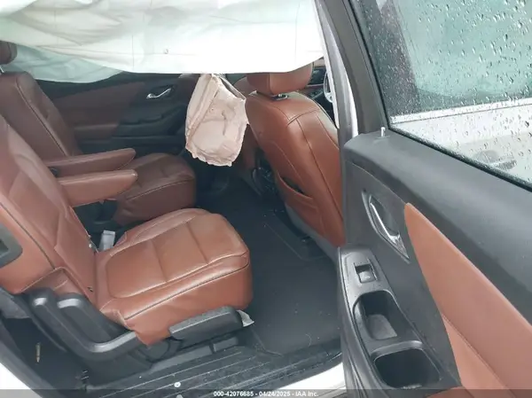 1GNEVKKW4JJ133786 2018 CHEVROLET TRAVERSE - Image 8