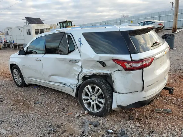 1GNEVKKW4JJ174726 2018 CHEVROLET TRAVERSE - Image 2