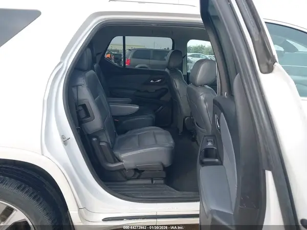 1GNEVKKW4KJ164229 2019 CHEVROLET TRAVERSE - Image 8