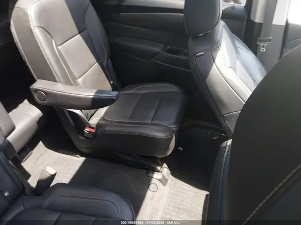 1GNEVKKW4KJ197330 2019 CHEVROLET TRAVERSE - Image 8