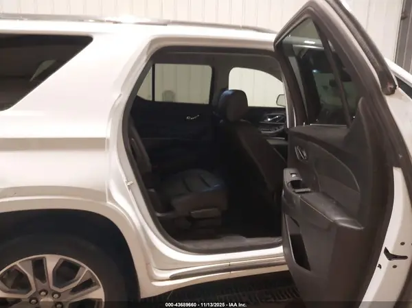 1GNEVKKW4KJ220024 2019 CHEVROLET TRAVERSE - Image 8