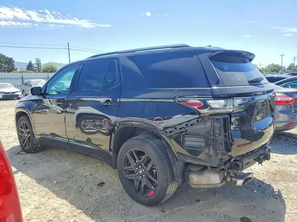 1GNEVKKW4LJ139817 2020 CHEVROLET TRAVERSE - Image 2