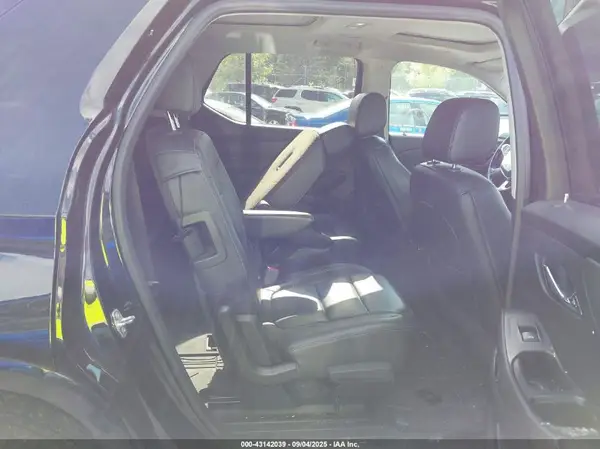1GNEVKKW4LJ271640 2020 CHEVROLET TRAVERSE - Image 8