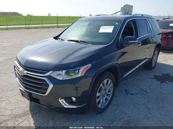 1GNEVKKW4MJ151869 2021 CHEVROLET TRAVERSE - Image 2