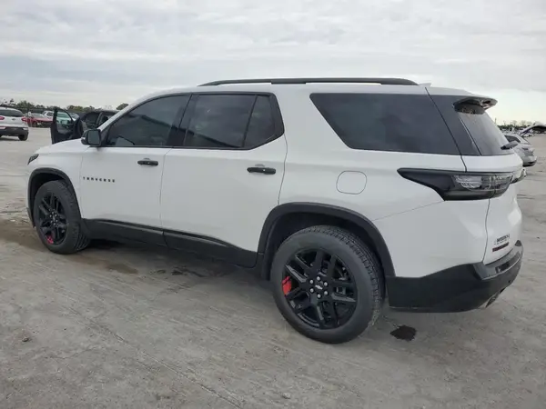 1GNEVKKW4MJ221631 2021 CHEVROLET TRAVERSE - Image 2