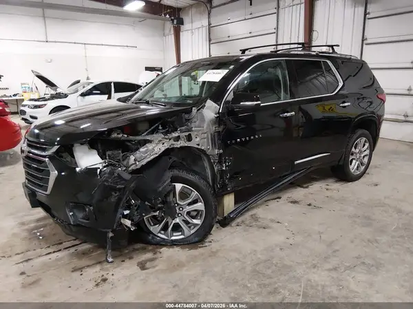 1GNEVKKW4MJ254595 2021 CHEVROLET TRAVERSE - Image 2