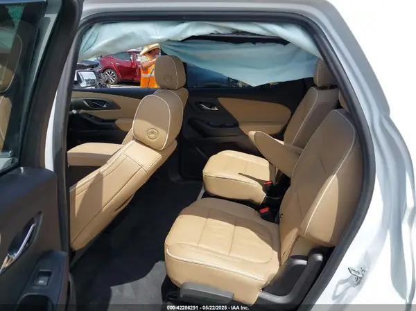 1GNEVKKW4NJ191323 2022 CHEVROLET TRAVERSE - Image 8