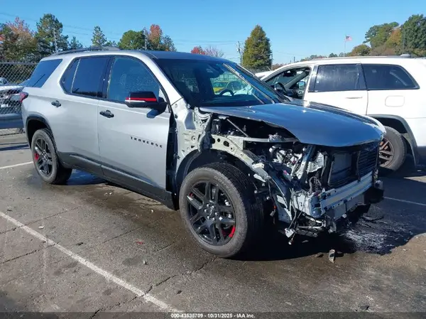 1GNEVKKW4PJ138740 2023 CHEVROLET TRAVERSE - Image 1