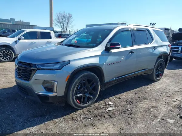 1GNEVKKW4PJ145283 2023 CHEVROLET TRAVERSE - Image 2
