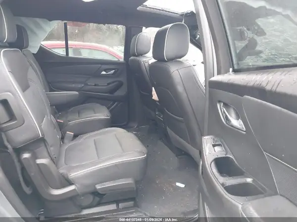 1GNEVKKW4PJ243715 2023 CHEVROLET TRAVERSE - Image 8