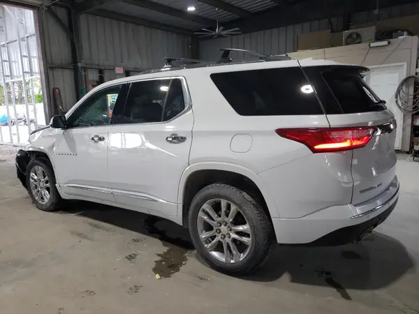 1GNEVKKW5JJ100246 2018 CHEVROLET TRAVERSE - Image 2