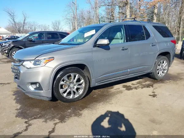1GNEVKKW5KJ182836 2019 CHEVROLET TRAVERSE - Image 2