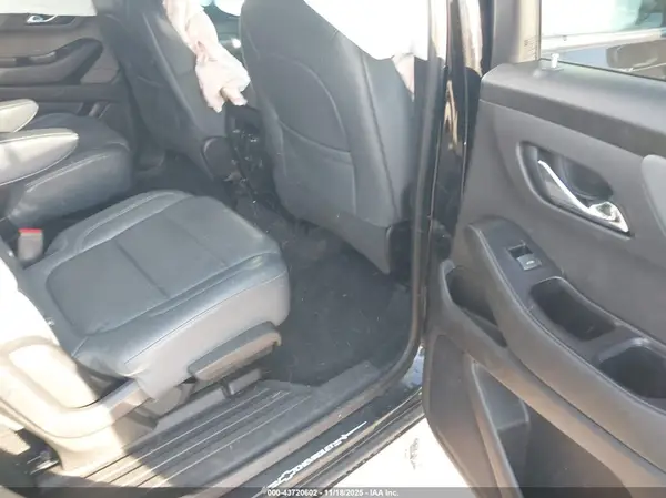 1GNEVKKW5KJ200073 2019 CHEVROLET TRAVERSE - Image 8