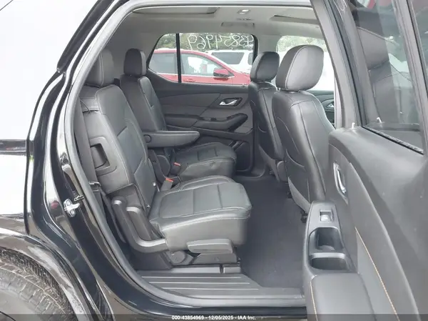 1GNEVKKW5KJ264369 2019 CHEVROLET TRAVERSE - Image 8