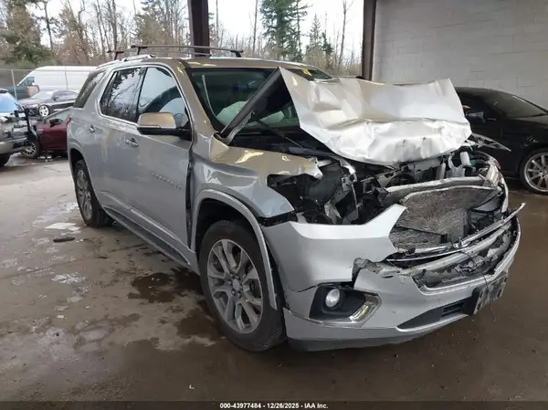 1GNEVKKW5KJ269412 2019 CHEVROLET TRAVERSE - Image 1