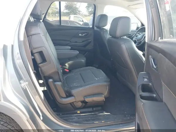 1GNEVKKW5LJ145402 2020 CHEVROLET TRAVERSE - Image 8