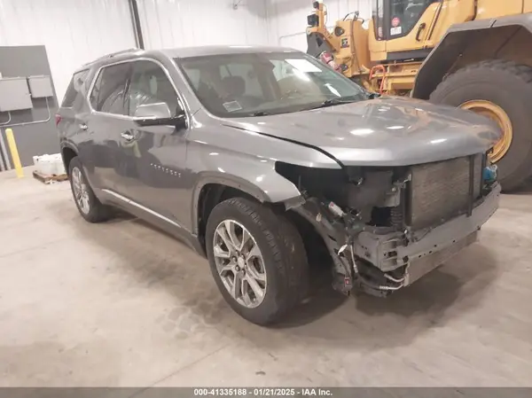 1GNEVKKW5LJ178996 2020 CHEVROLET TRAVERSE - Image 1