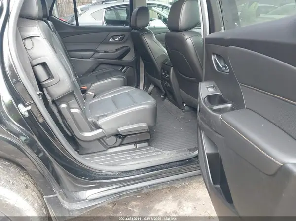 1GNEVKKW5LJ203704 2020 CHEVROLET TRAVERSE - Image 8