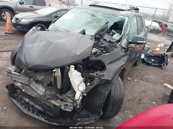 1GNEVKKW5LJ222379 2020 CHEVROLET TRAVERSE - Image 2