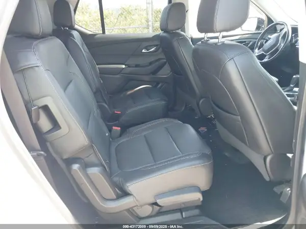 1GNEVKKW5LJ267368 2020 CHEVROLET TRAVERSE - Image 8